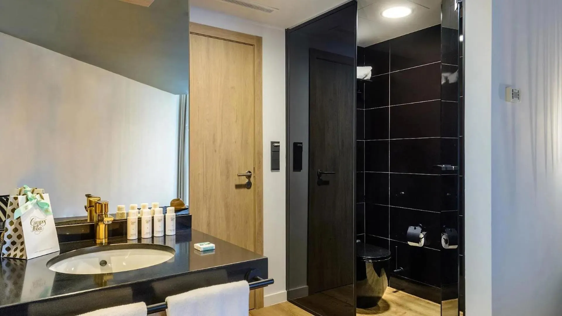 Hotel Vibra District - Adults Only San Antonio  Spain