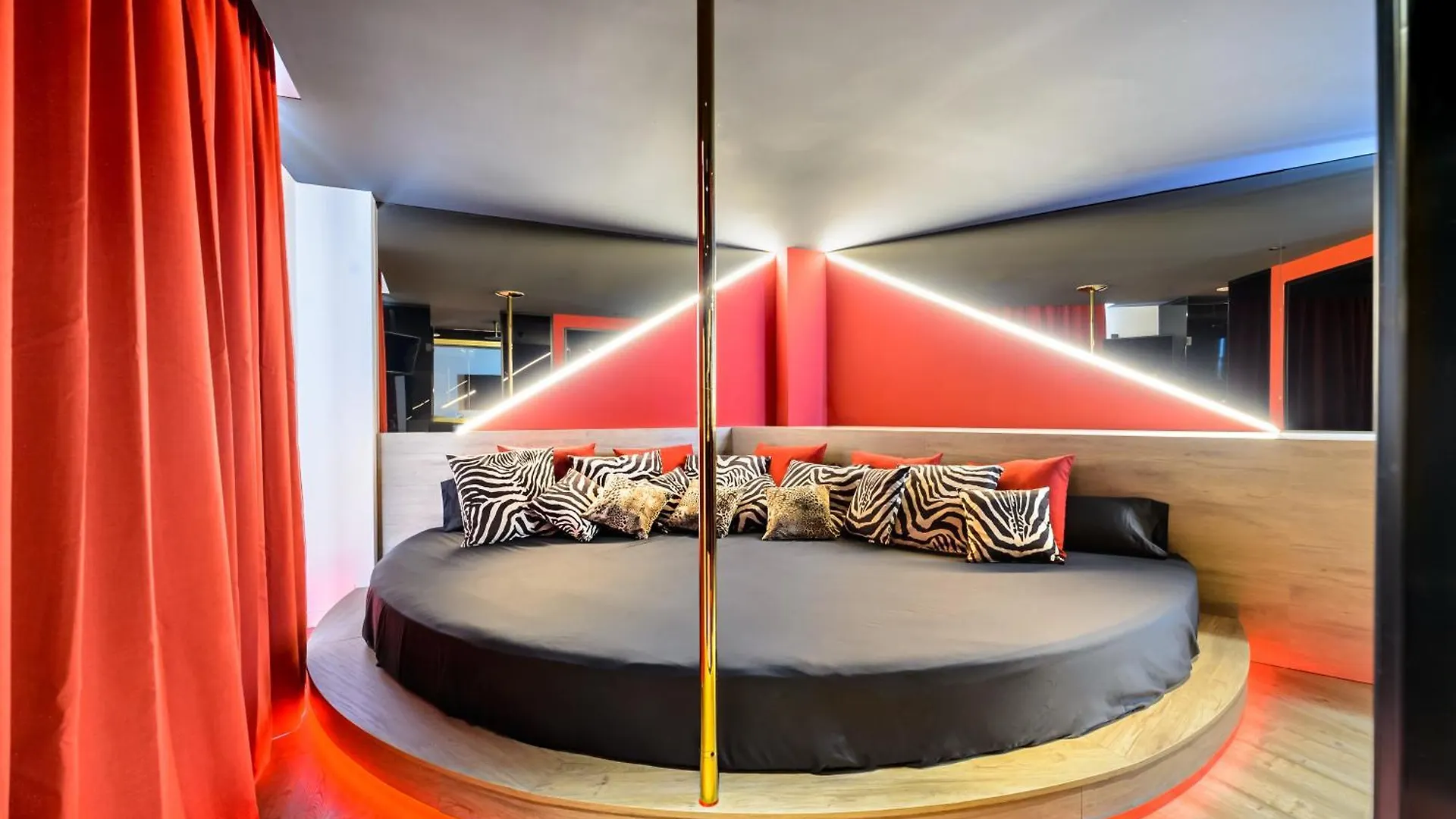Hotel Vibra District - Adults Only San Antonio   San Antonio (Ibiza)